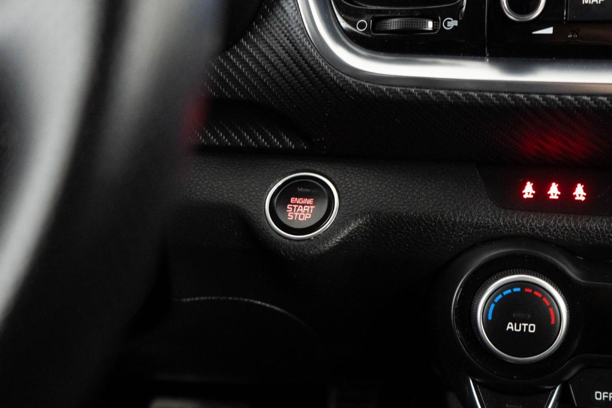 kia-stonic-2022-gasolina-998cc