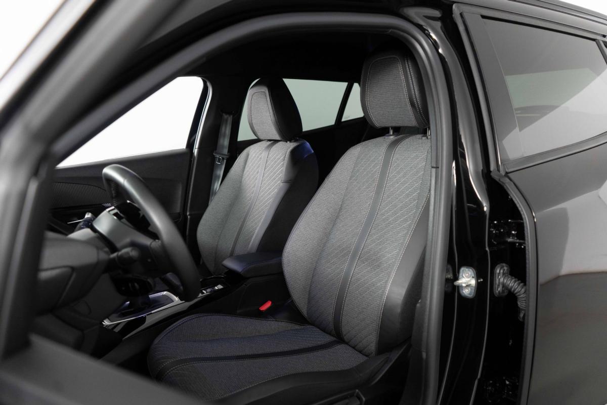 peugeot-2008-2025-gasolina-1199cc