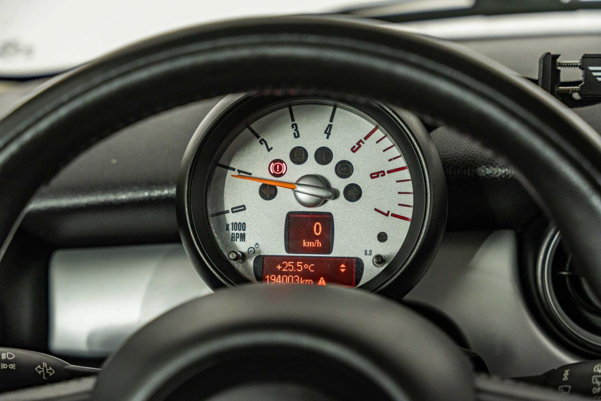 mini-cooper-2012-diesel-1598cc