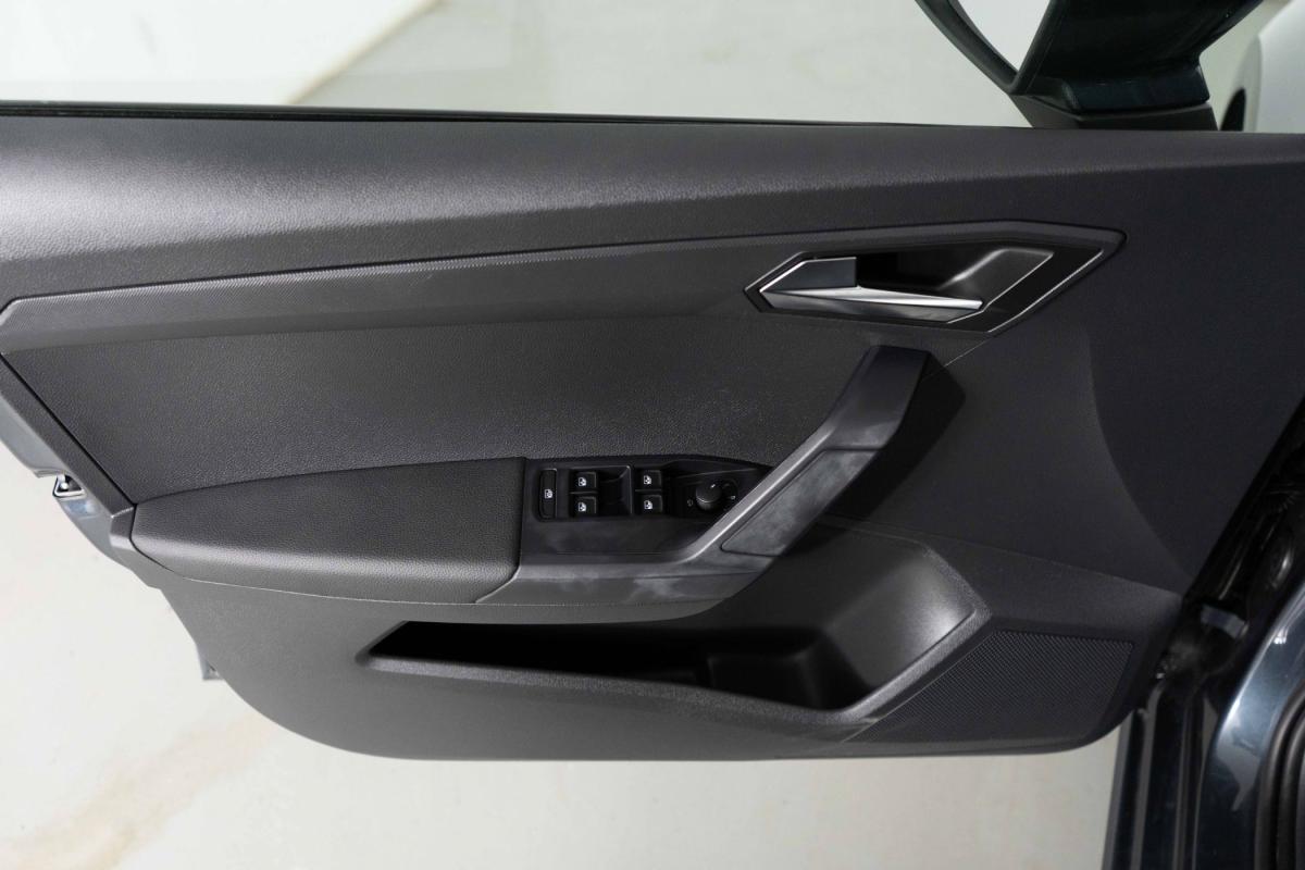 seat-ibiza-2024-gasolina-999cc