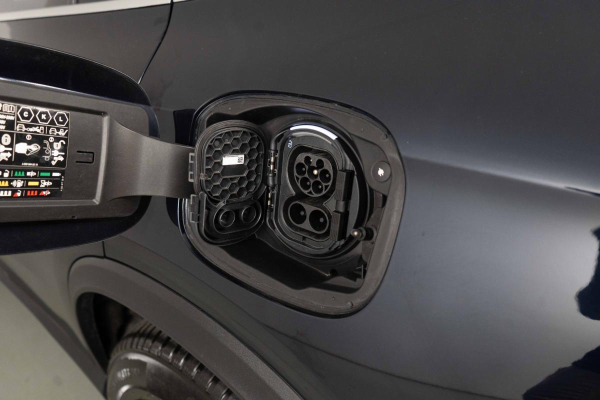 mercedes-benz-glc-2023-hibrido-a-gasolina-1999cc