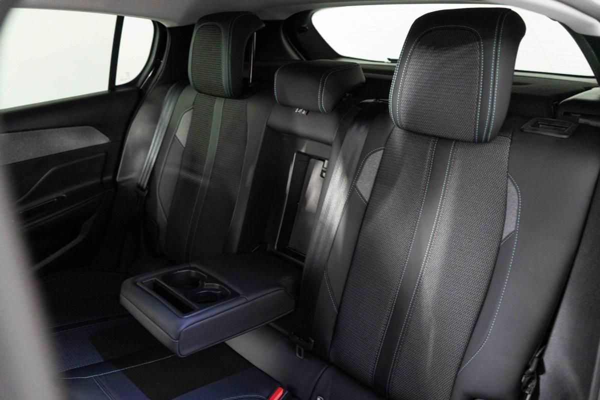 peugeot-308-2024-gasolina-1199cc