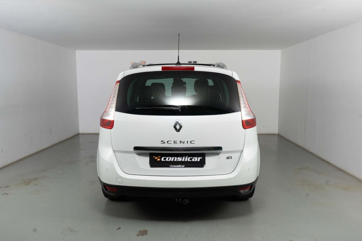 renault-scenic-2013-diesel-1461cc