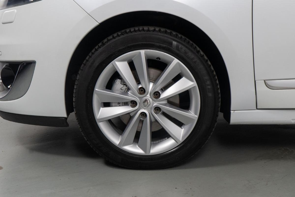 renault-scenic-2013-diesel-1461cc