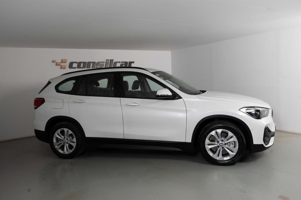 bmw-x1-2021-hibrido-a-gasolina-1499cc