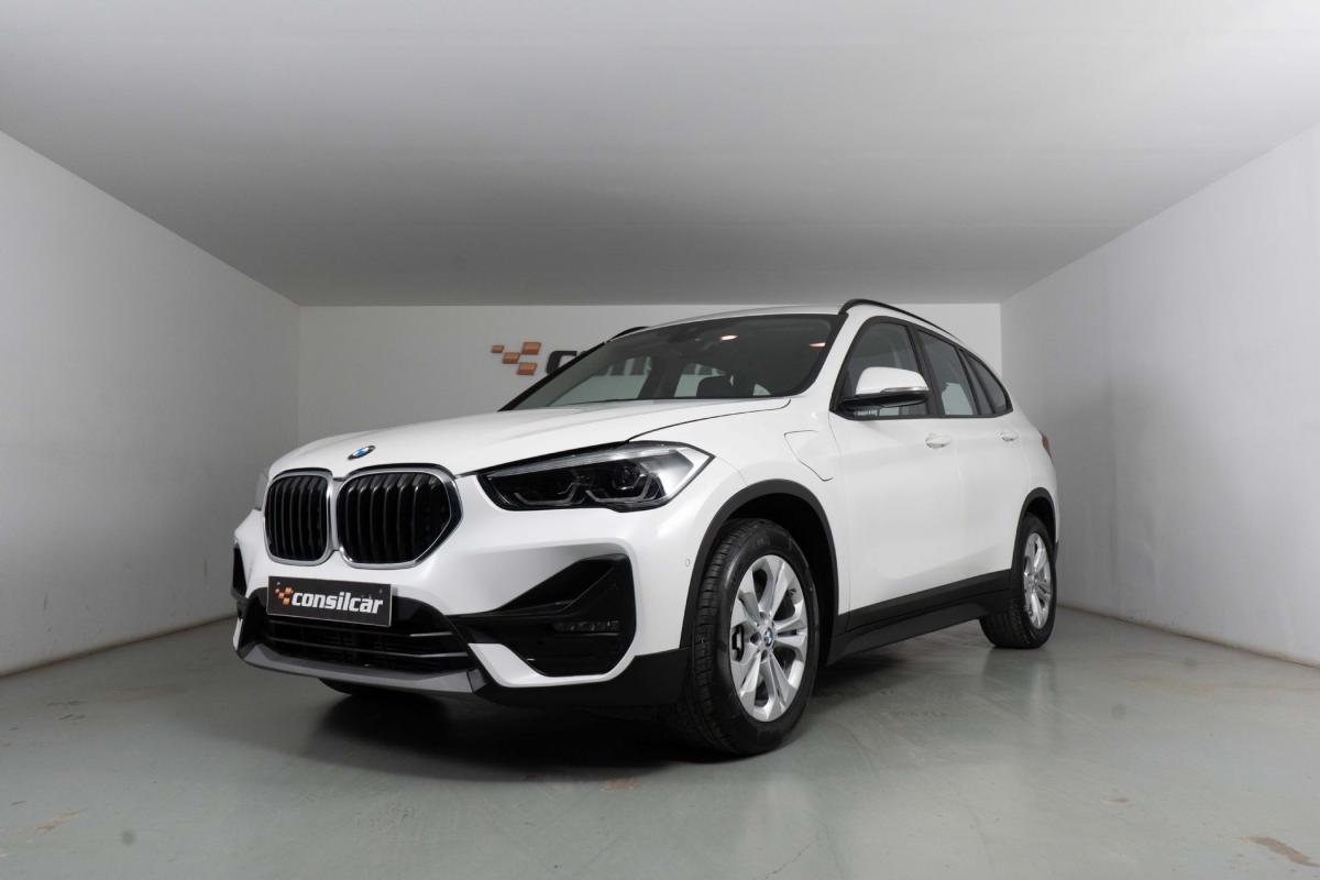 bmw-x1-2021-hibrido-a-gasolina-1499cc