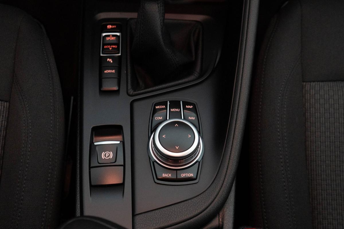 bmw-x1-2021-hibrido-a-gasolina-1499cc