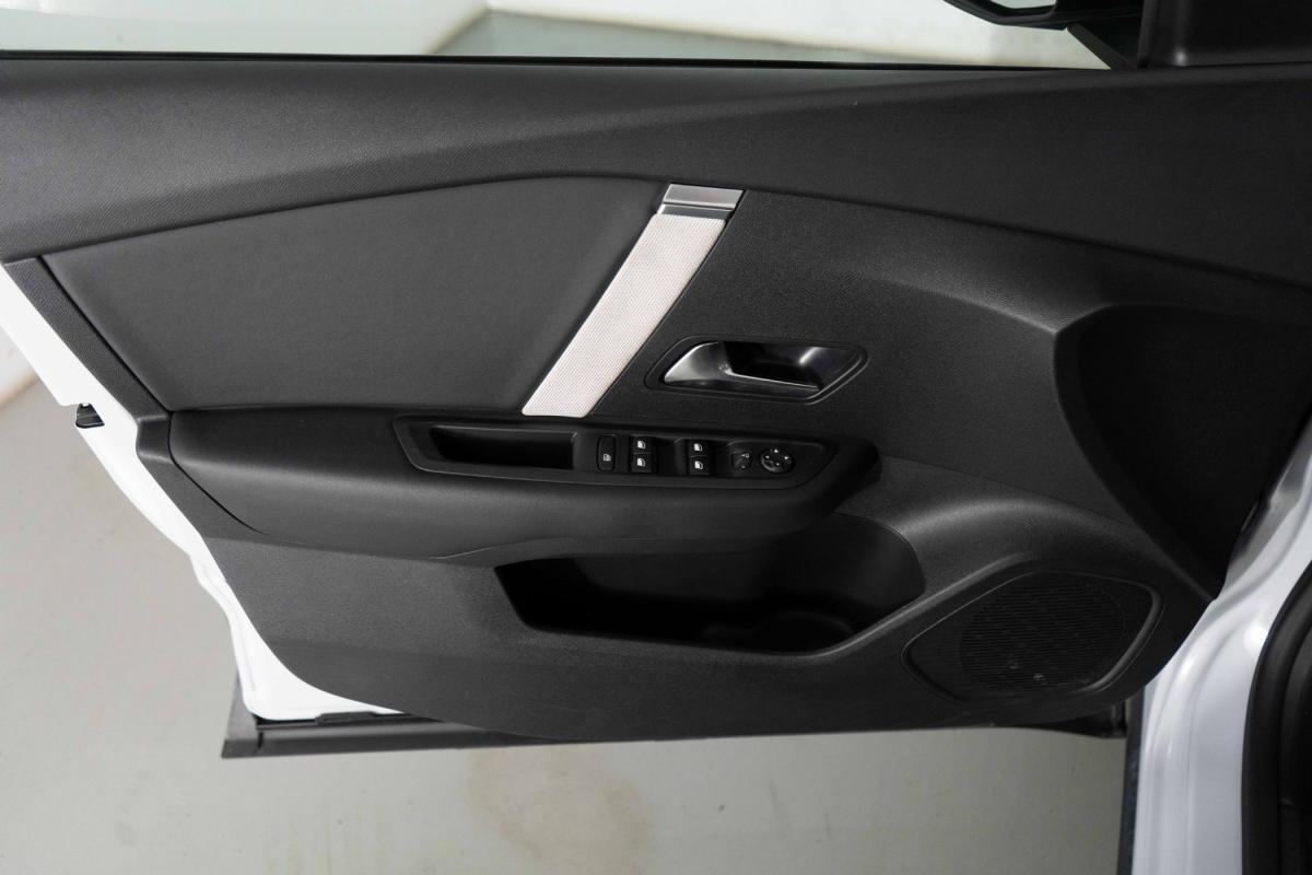citroen-c4-2025-gasolina-1199cc