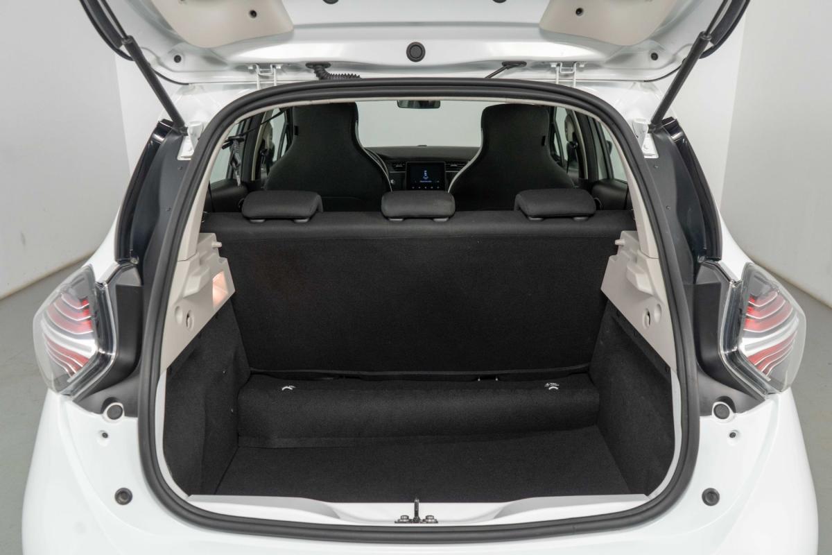 renault-zoe-2021-eletrico-0cc