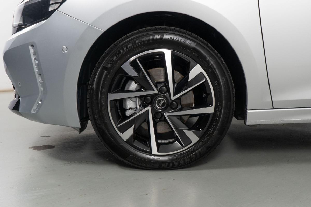 opel-corsa-2025-gasolina-1199cc