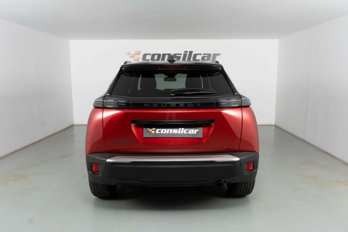 peugeot-2008-2024-gasolina-1199cc