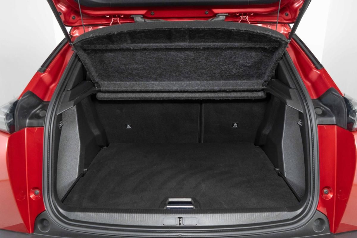 peugeot-2008-2024-gasolina-1199cc