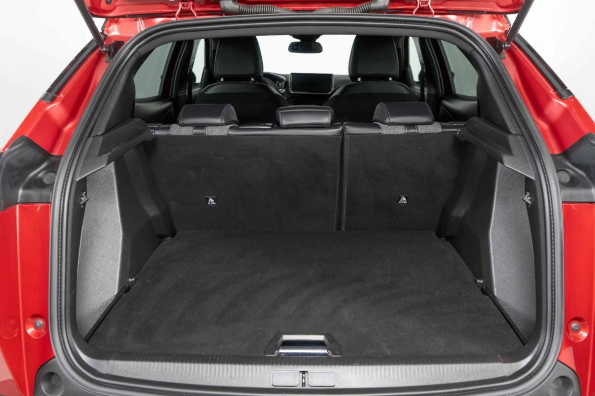 peugeot-2008-2024-gasolina-1199cc