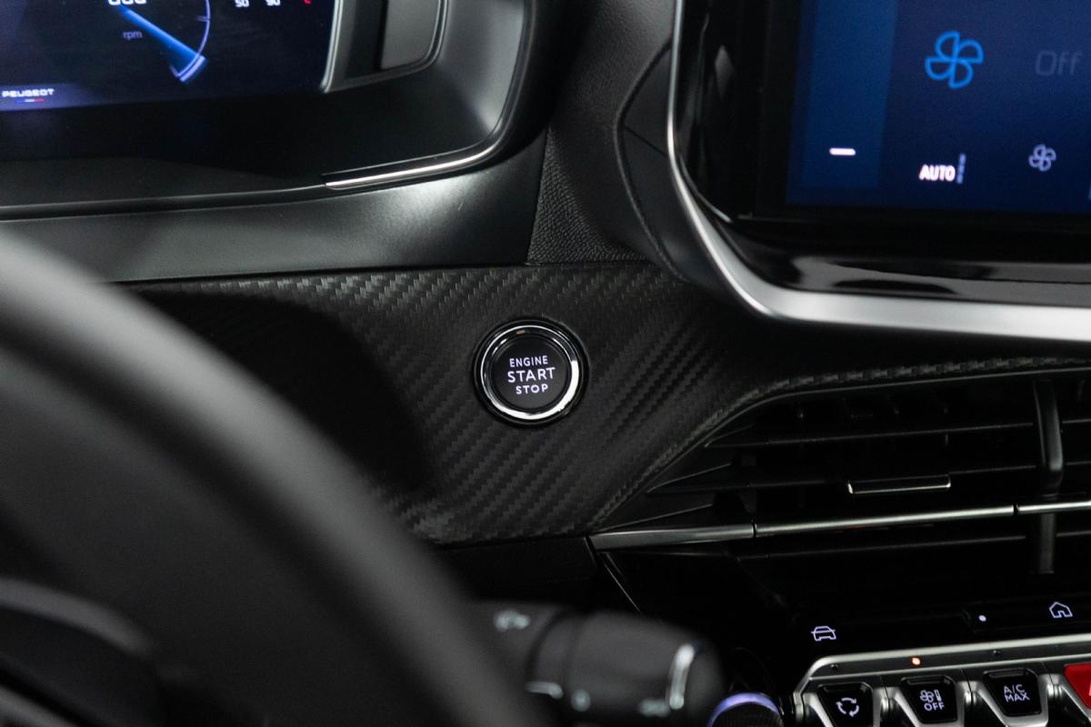 peugeot-2008-2024-gasolina-1199cc