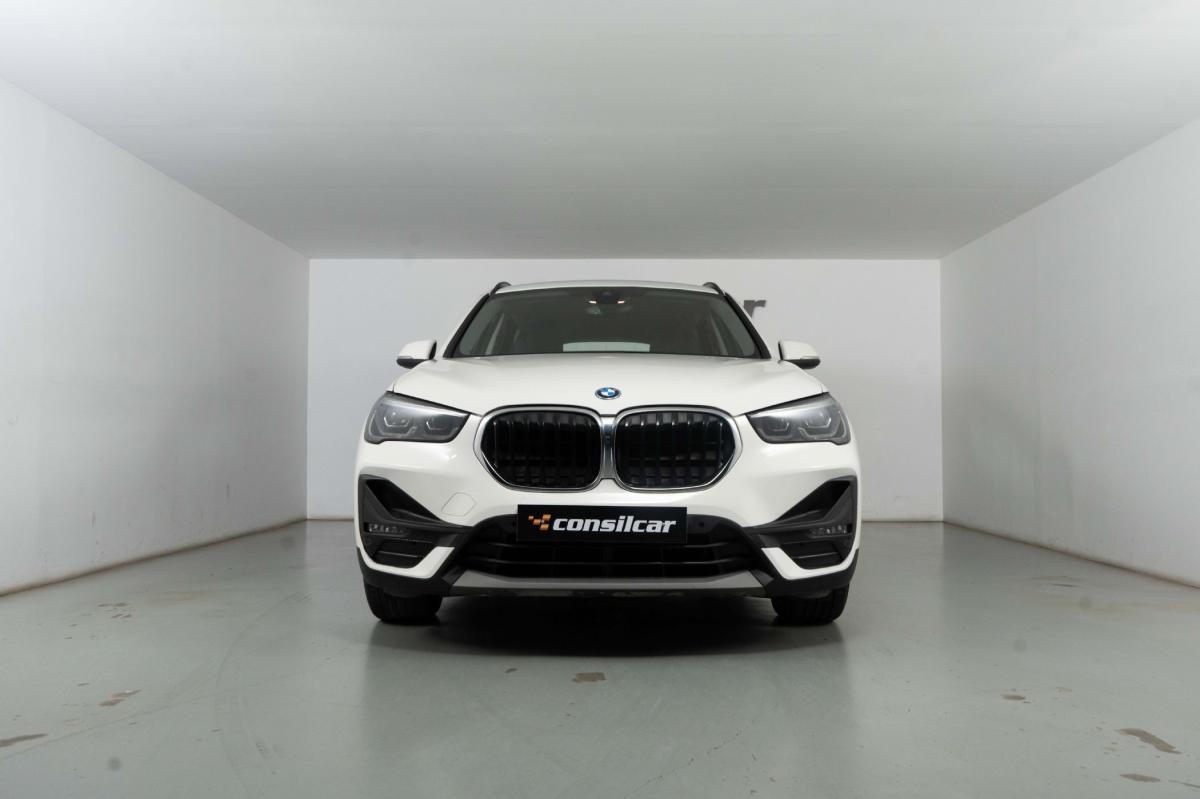 bmw-x1-2022-hibrido-a-gasolina-1499cc