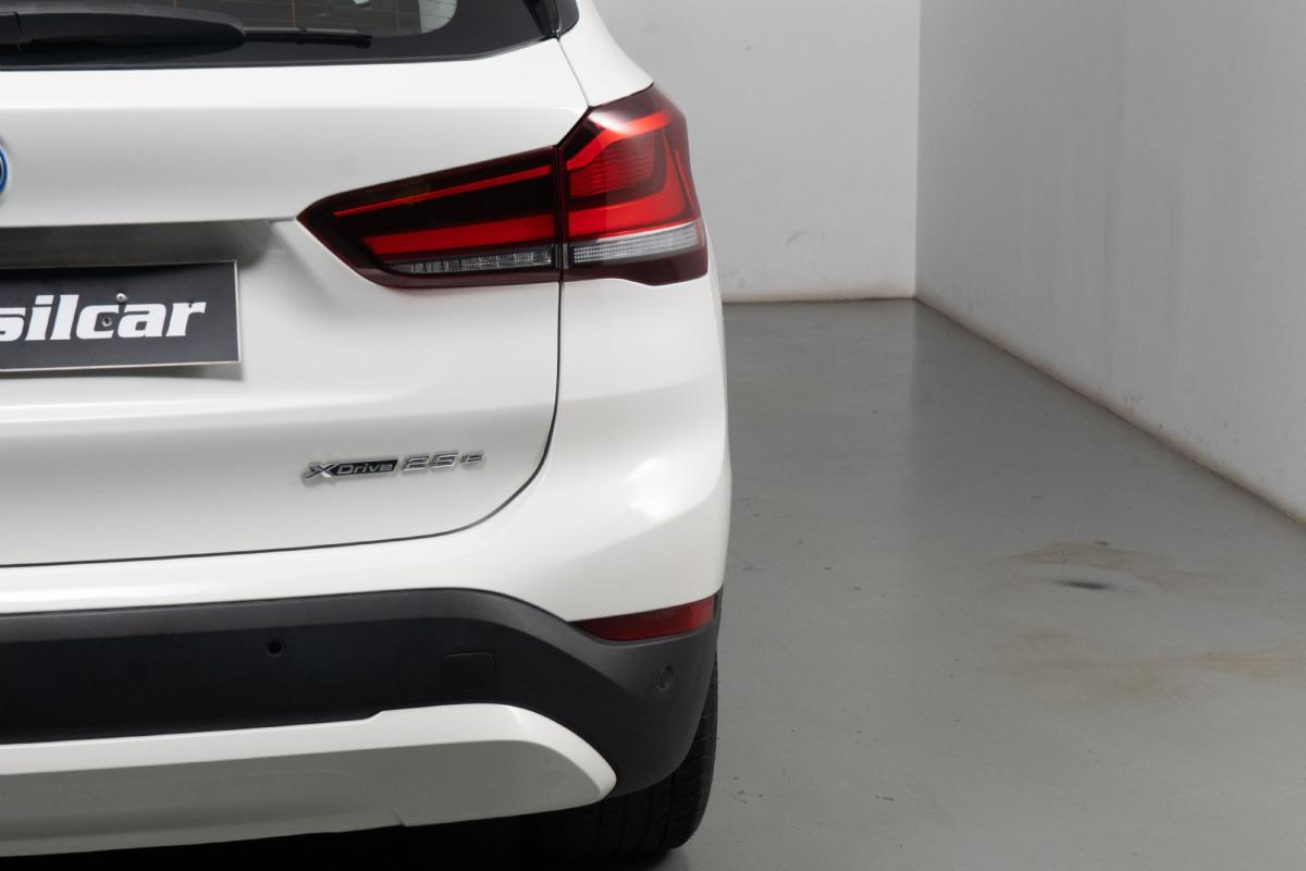 bmw-x1-2022-hibrido-a-gasolina-1499cc