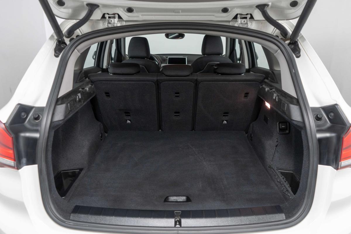 bmw-x1-2022-hibrido-a-gasolina-1499cc