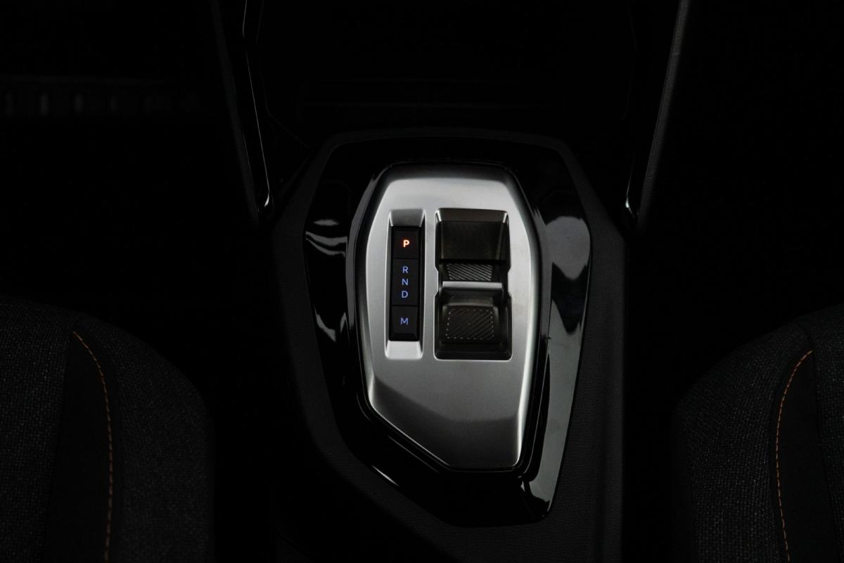 peugeot-2008-2025-gasolina-1199cc