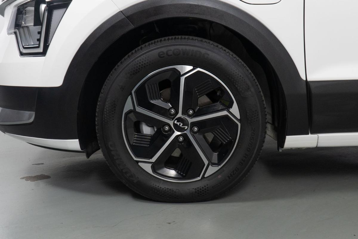kia-niro-2022-hibrido-a-gasolina-1580cc