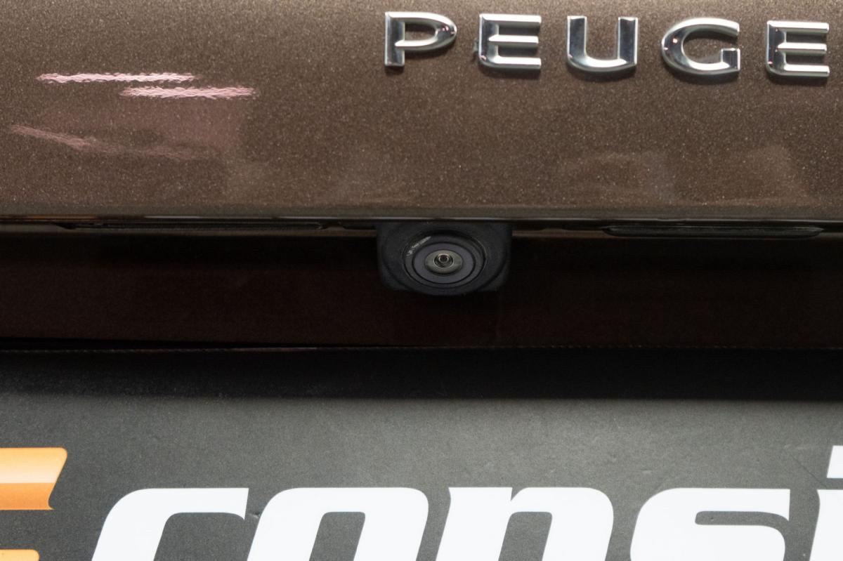 peugeot-308-sw-2015-diesel-1560cc