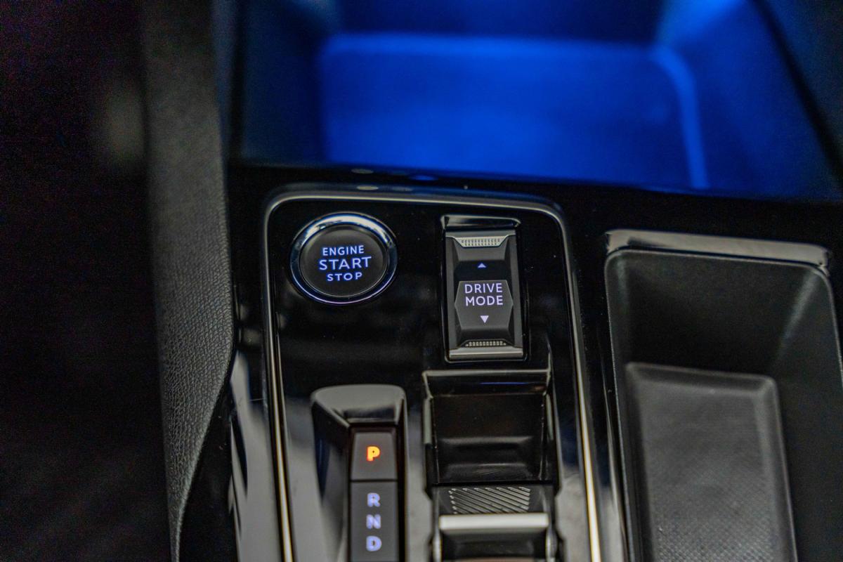 peugeot-3008-2023-hibrido-a-gasolina-1598cc