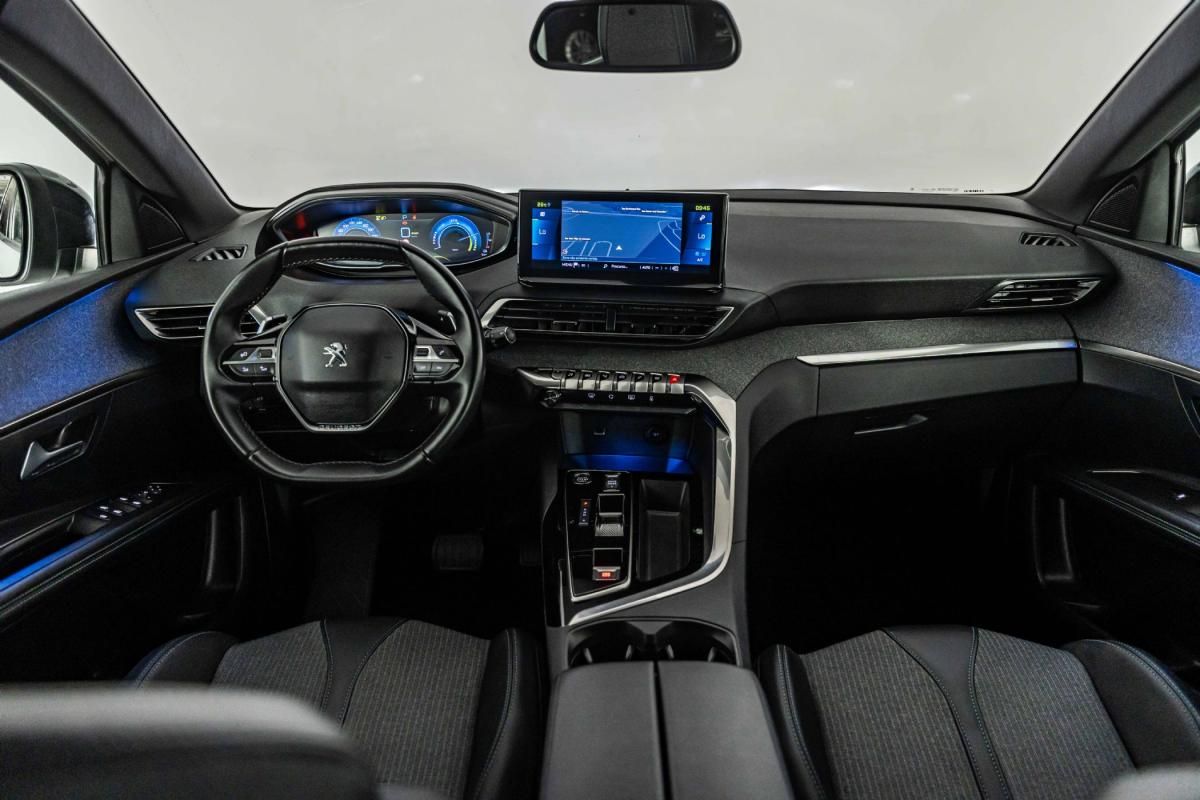 peugeot-3008-2023-hibrido-a-gasolina-1598cc