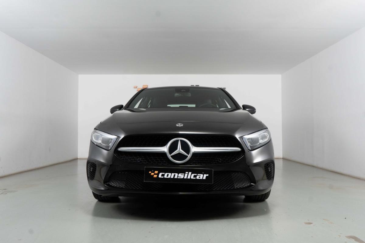 mercedes-benz-classe-a-2022-hibrido-a-gasolina-1332cc