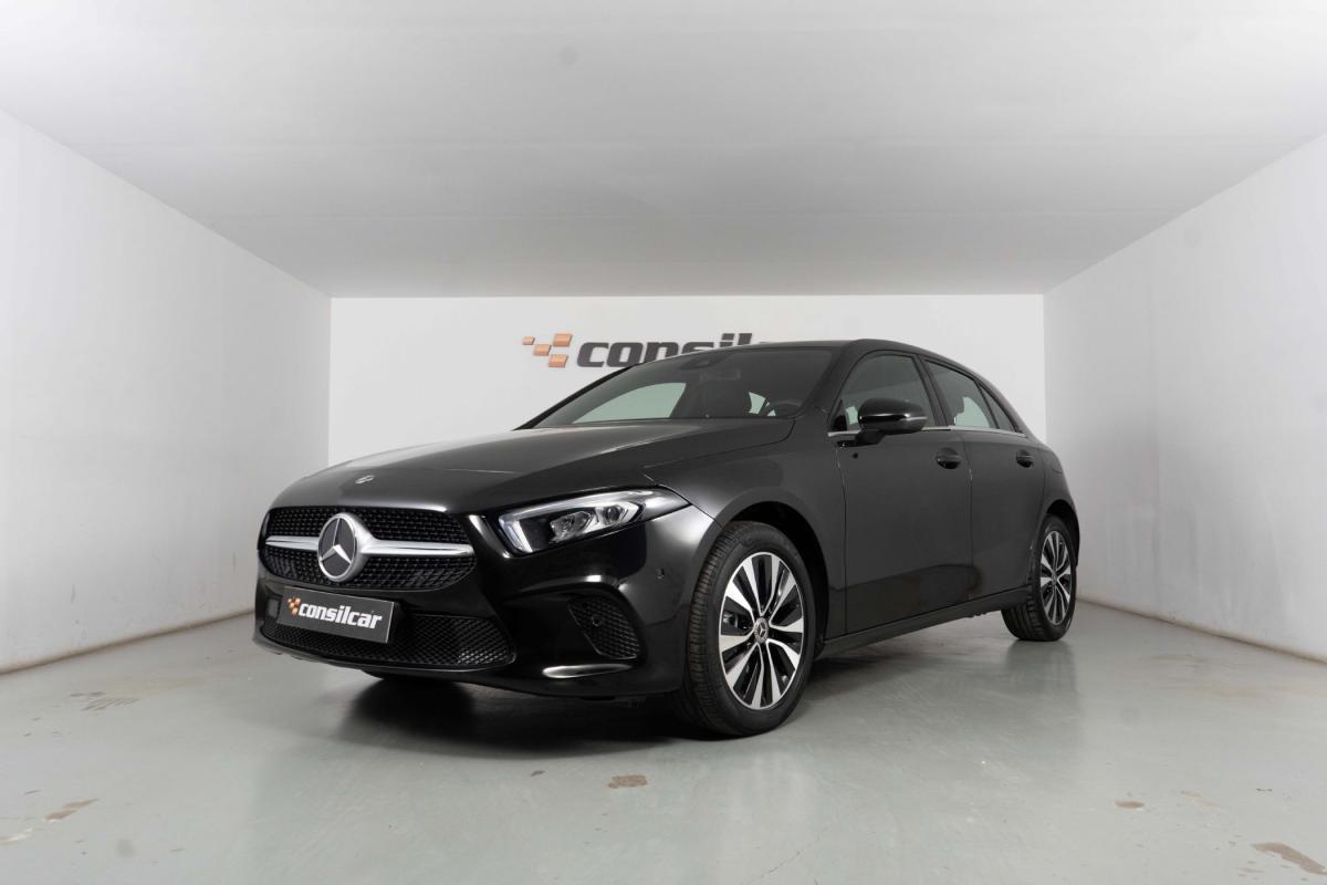 mercedes-benz-classe-a-2022-hibrido-a-gasolina-1332cc