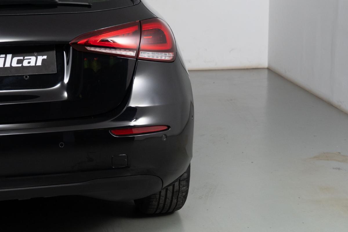 mercedes-benz-classe-a-2022-hibrido-a-gasolina-1332cc