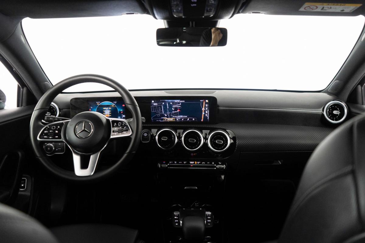 mercedes-benz-classe-a-2022-hibrido-a-gasolina-1332cc