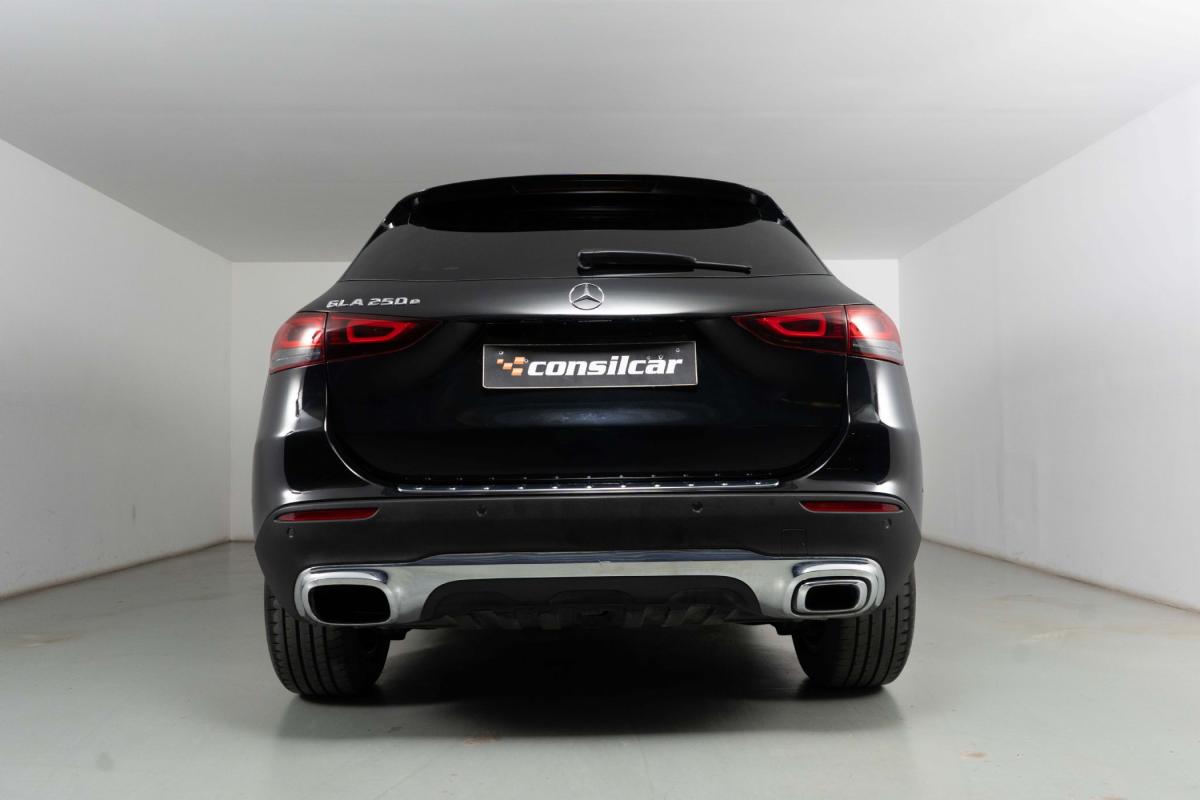 mercedes-benz-gla-2022-hibrido-a-gasolina-1332cc