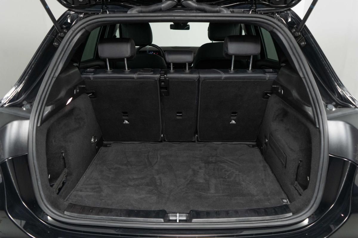 mercedes-benz-gla-2022-hibrido-a-gasolina-1332cc
