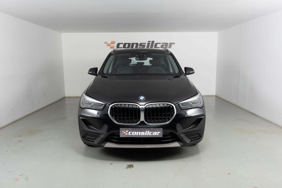 bmw-x1-2020-hibrido-a-gasolina-1499cc