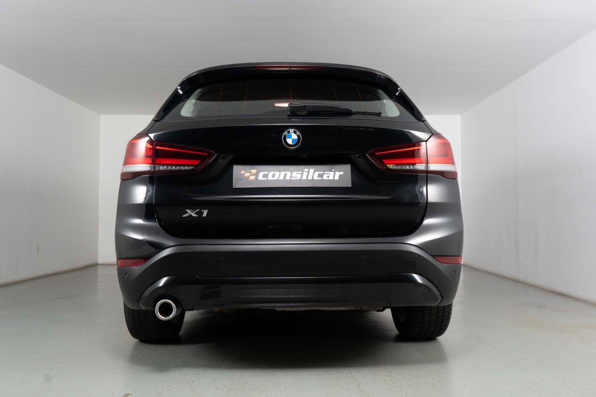 bmw-x1-2020-hibrido-a-gasolina-1499cc