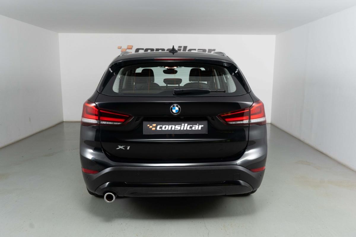 bmw-x1-2020-hibrido-a-gasolina-1499cc