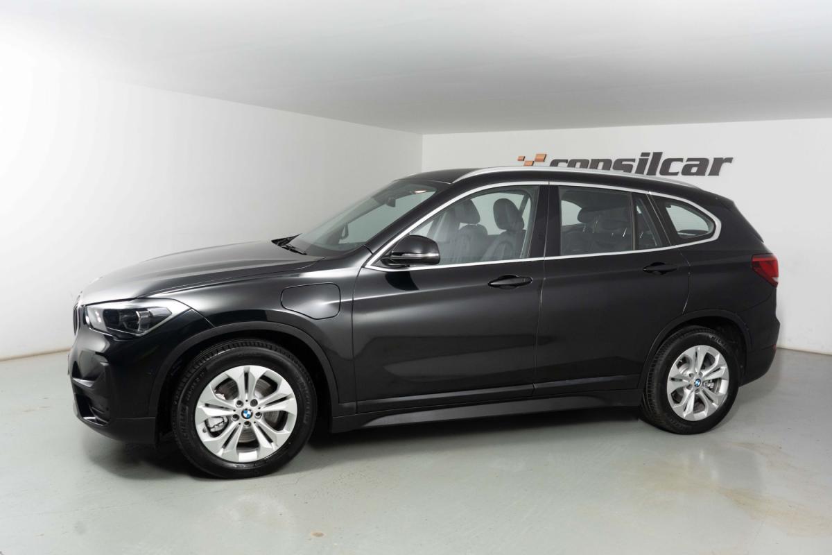 bmw-x1-2020-hibrido-a-gasolina-1499cc