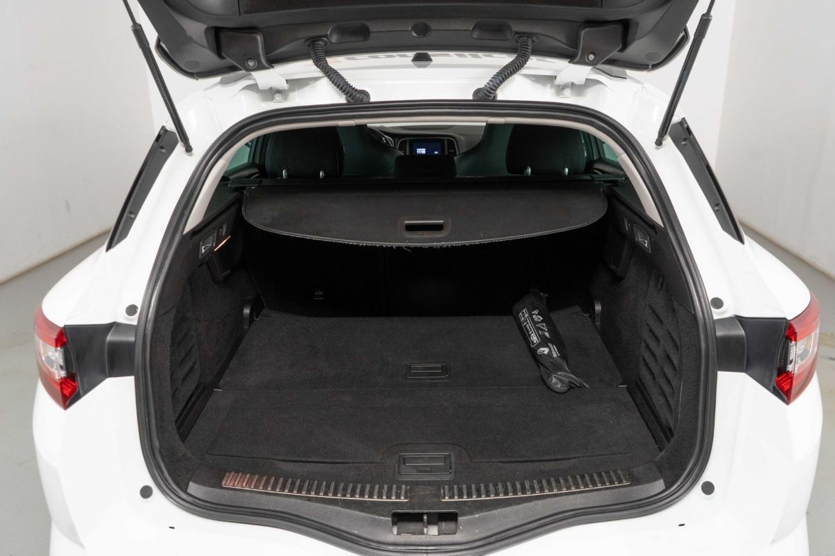 renault-megane-sport-tourer-2019-diesel-1461cc