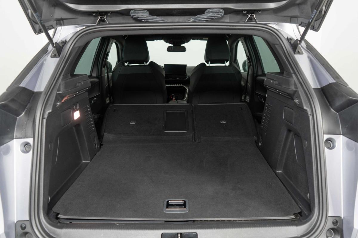 peugeot-3008-2024-hibrido-a-gasolina-1598cc