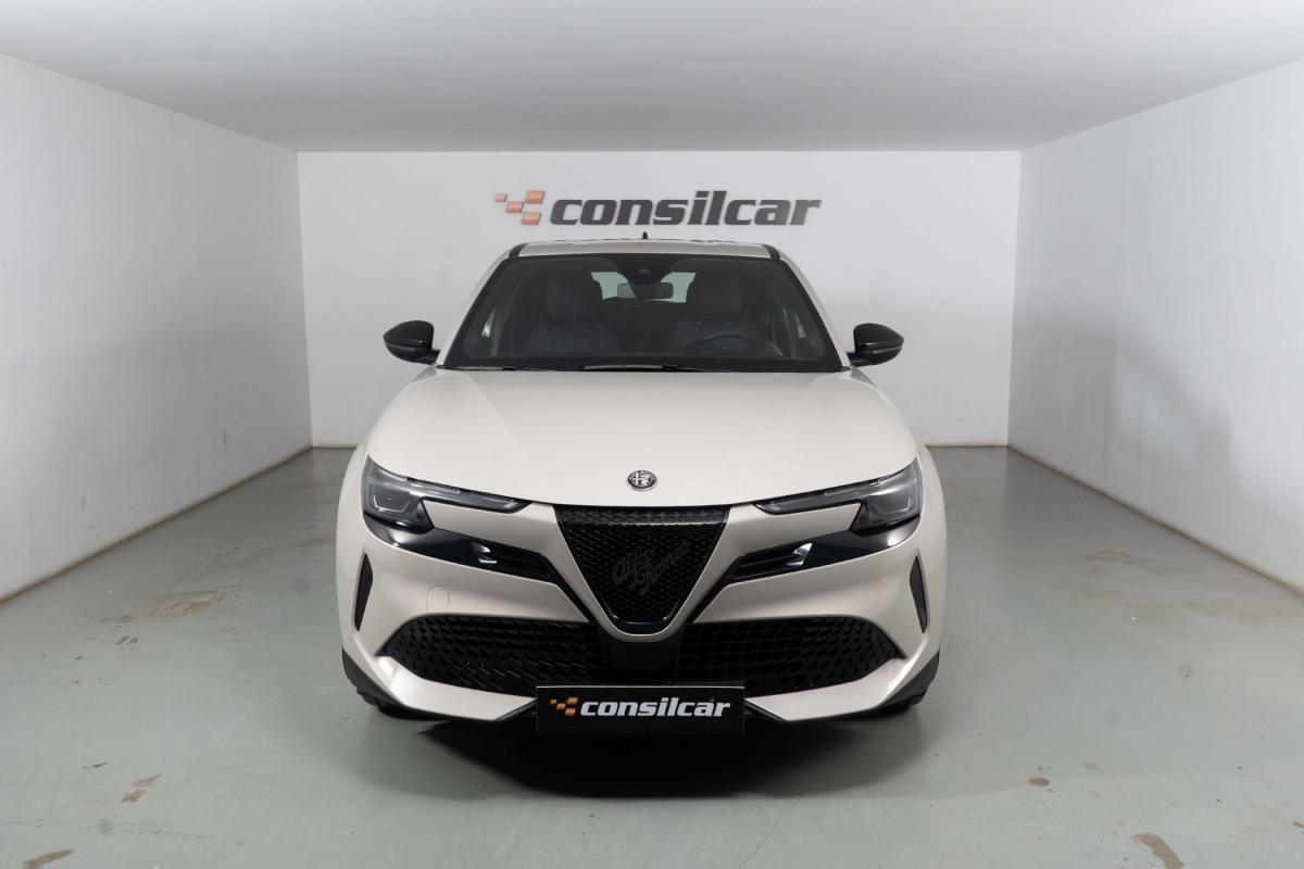 alfa-romeo-junior-2025-eletrico-0cc
