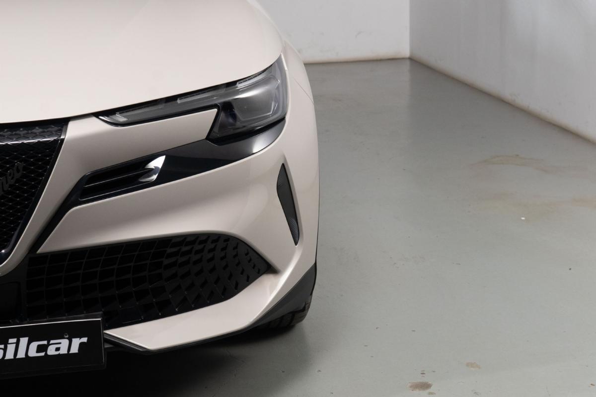 alfa-romeo-junior-2025-eletrico-0cc