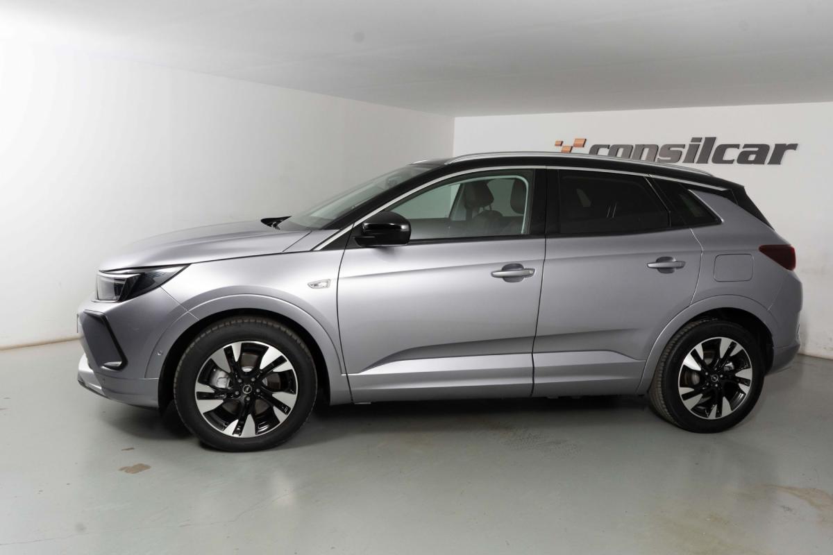 opel-grandland-2023-hibrido-a-gasolina-1598cc