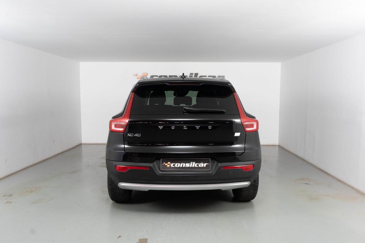 volvo-xc40-2021-hibrido-a-gasolina-1477cc