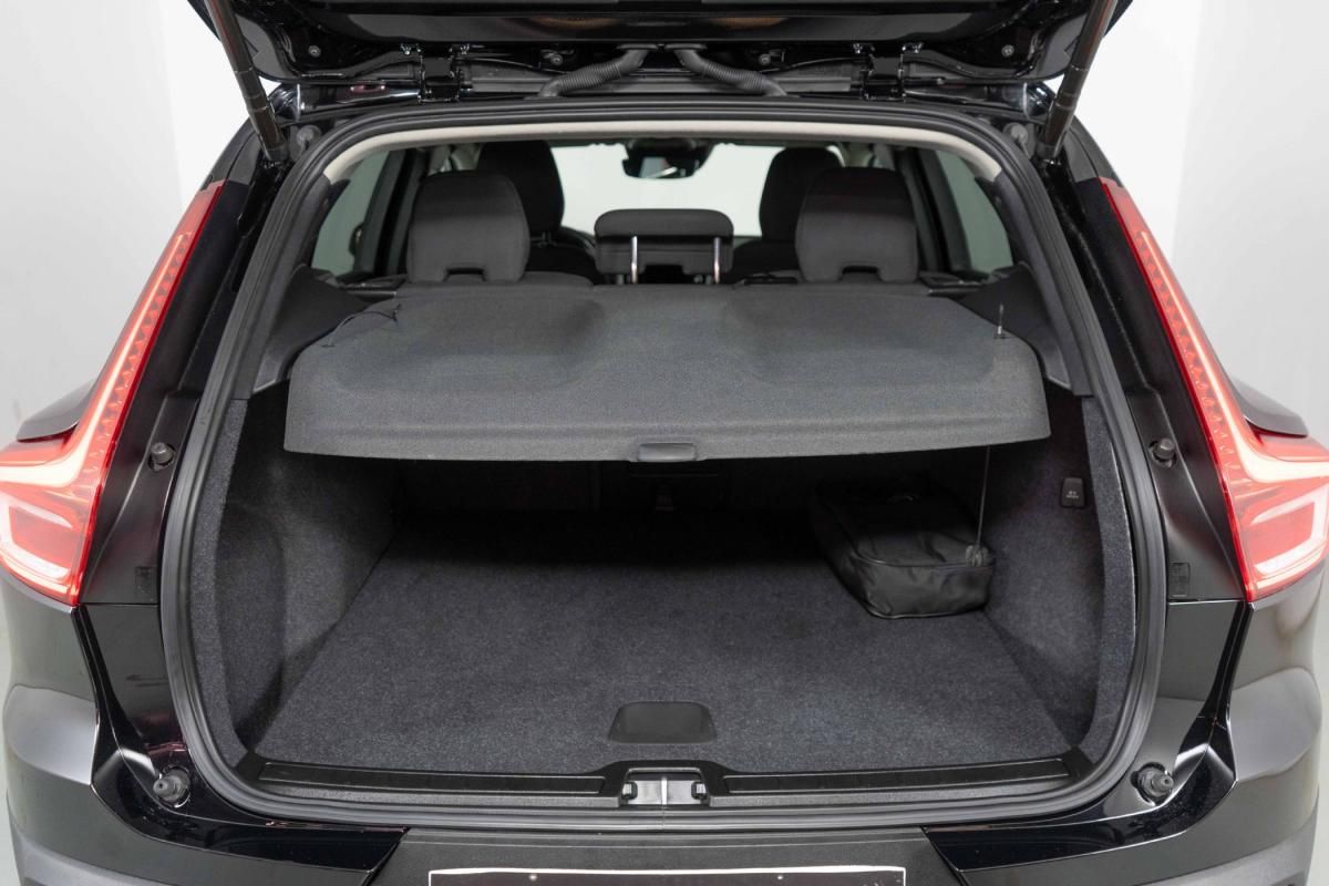 volvo-xc40-2021-hibrido-a-gasolina-1477cc