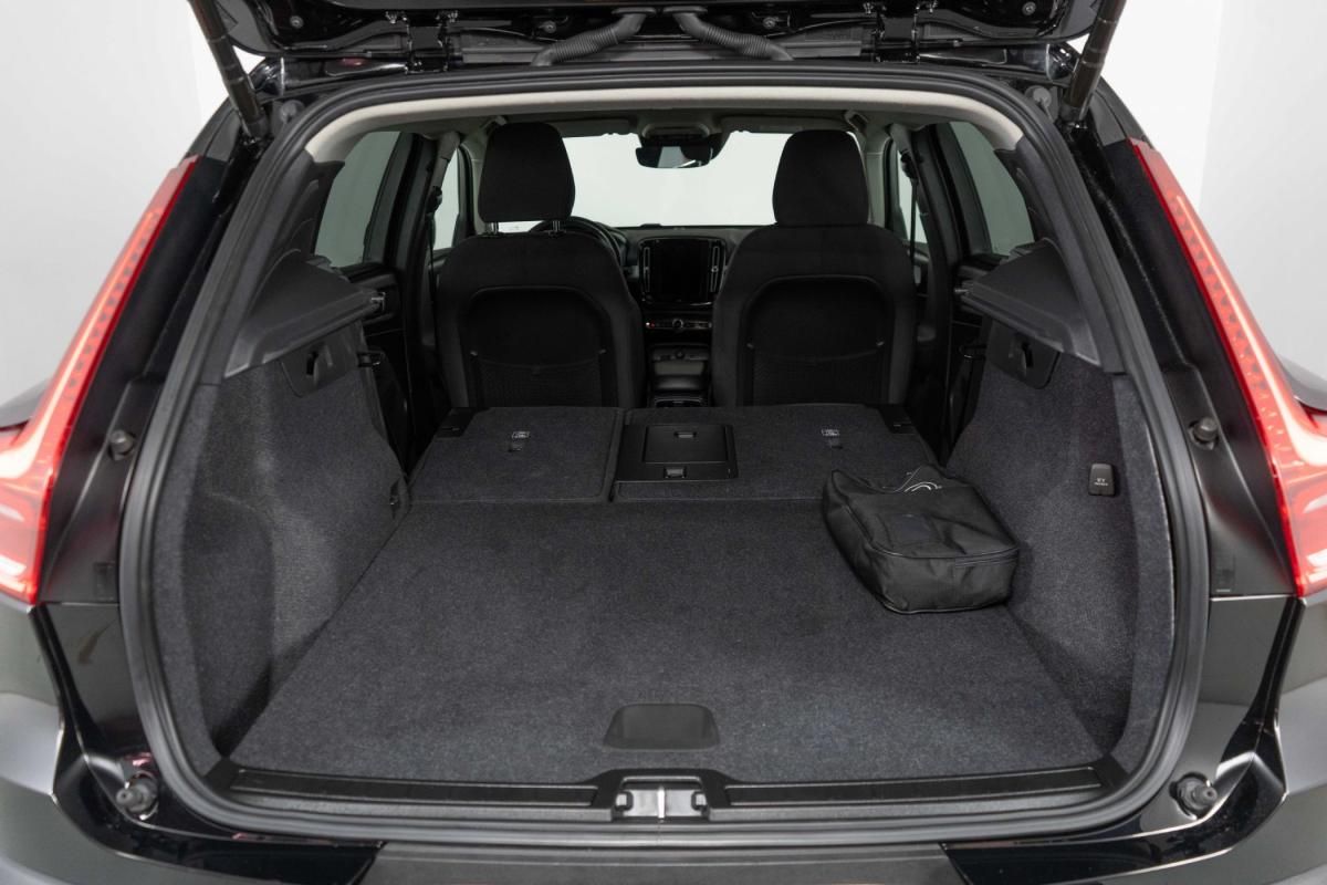 volvo-xc40-2021-hibrido-a-gasolina-1477cc