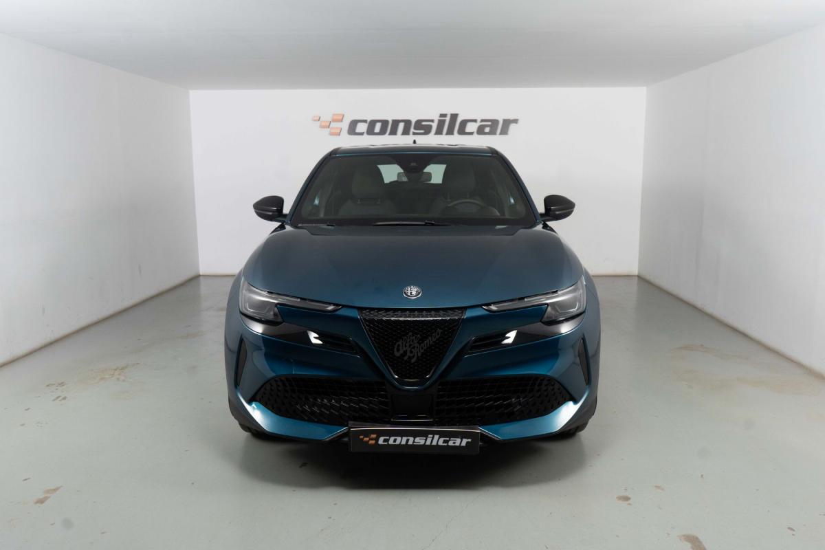 alfa-romeo-junior-2025-eletrico-0cc