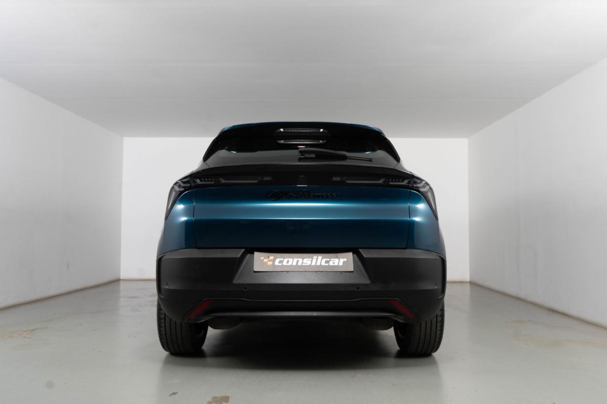 alfa-romeo-junior-2025-eletrico-0cc