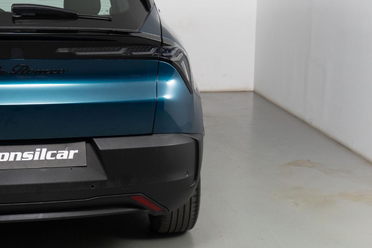 alfa-romeo-junior-2025-eletrico-0cc
