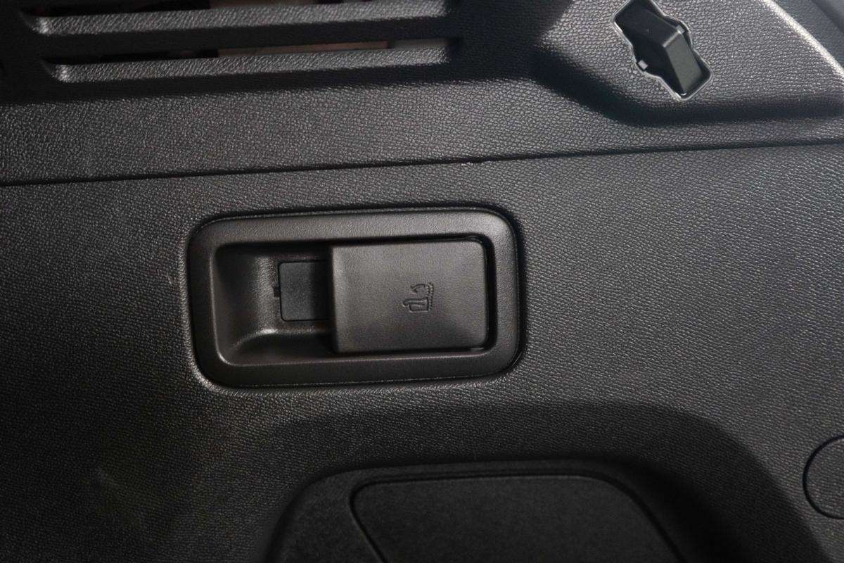 peugeot-3008-2019-gasolina-1199cc