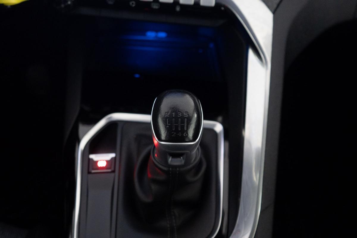 peugeot-3008-2019-gasolina-1199cc