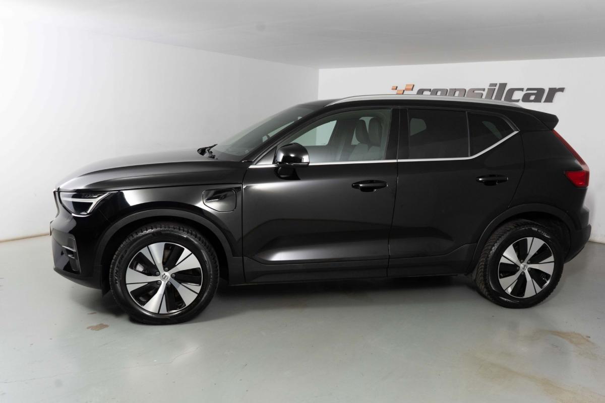 volvo-xc40-2022-hibrido-a-gasolina-1477cc